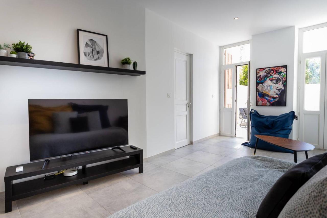 MaxBnb - CLIMATISÉ - Grand Studio 37m2&terrasse 30m2 - Est Tolón Exterior foto